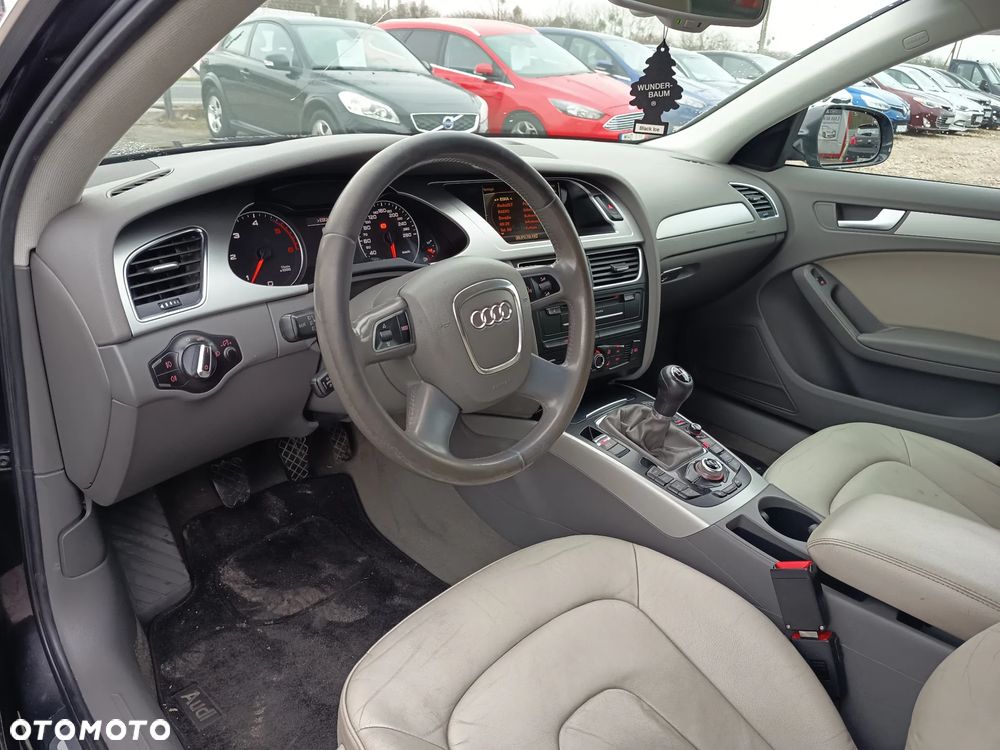 Audi A4 Avant 2.0 TDI DPF S line Sportpaket (plus) - 11