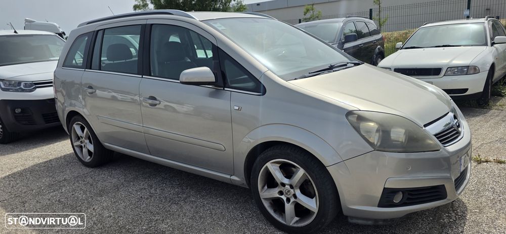 Opel Zafira 1.9 CDTI Cosmo - 10