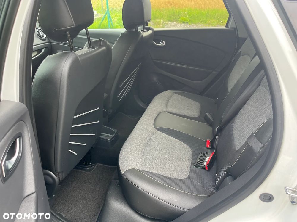 Renault Captur 1.5 dCi Intens EDC - 14