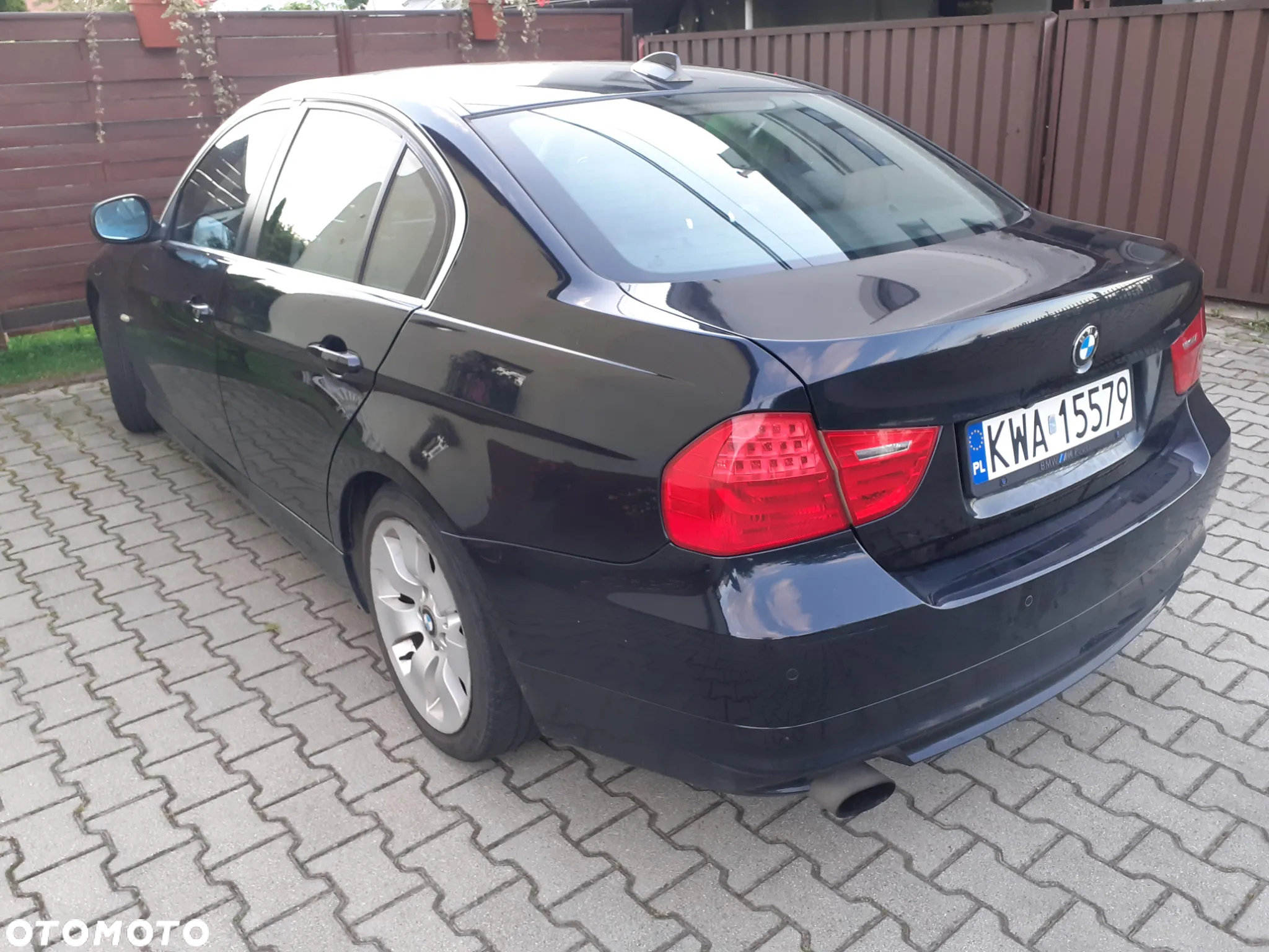 BMW Seria 3 318i - 4
