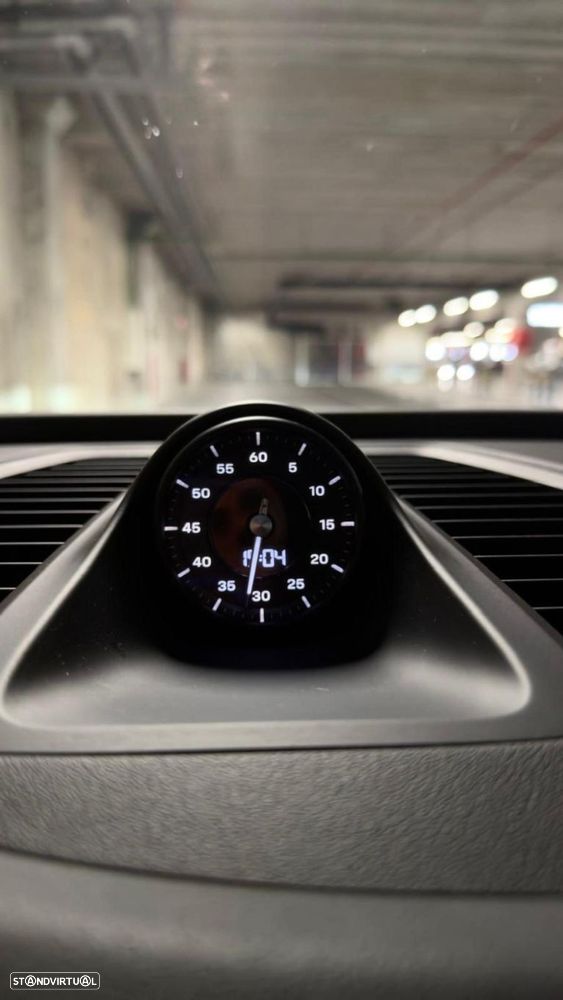 Porsche Macan Electric 4 - 24