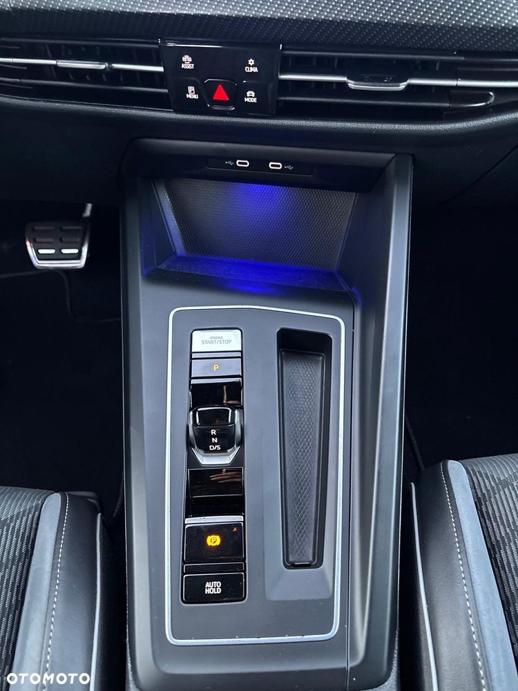 Volkswagen Golf 1.5 eTSI OPF DSG R-Line - 14