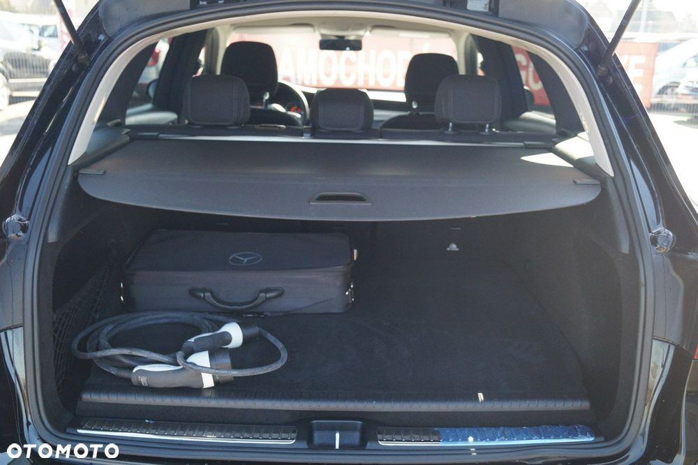 Mercedes-Benz GLC - 26