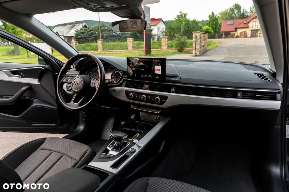 Audi A4 Avant 2.0 TDI ultra S tronic design - 28