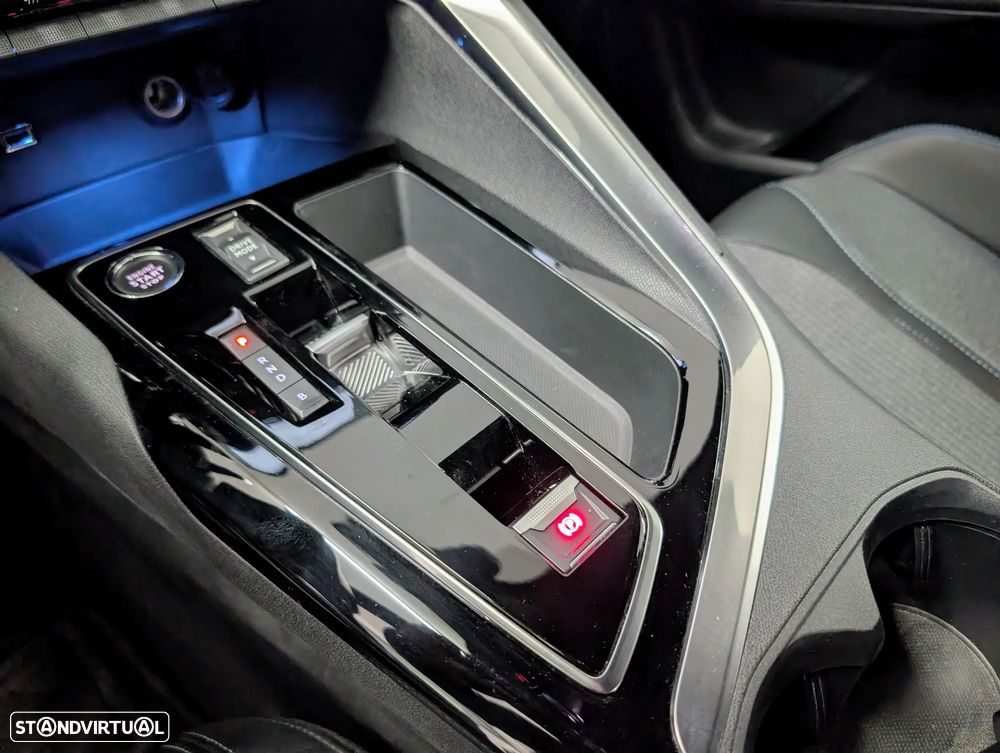 Peugeot 3008 1.6 Hybrid Allure Pack e-EAT8 - 10