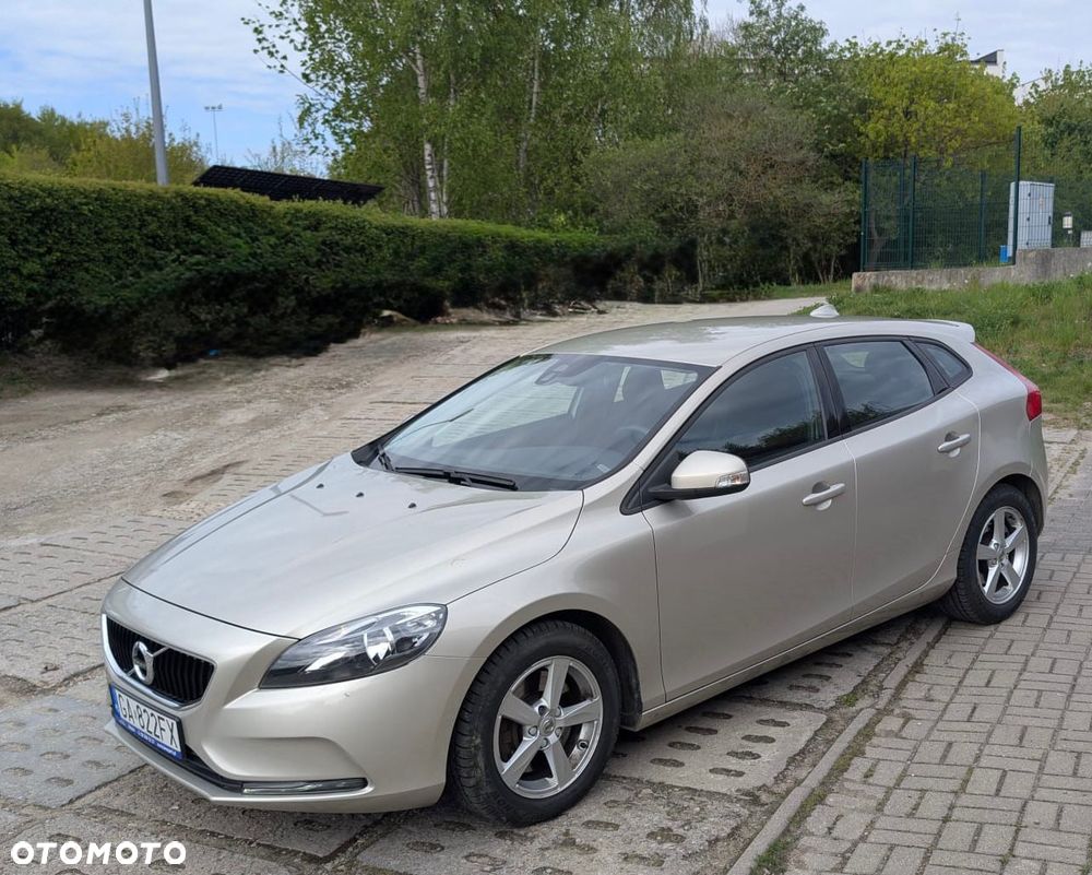 Volvo V40 - 6