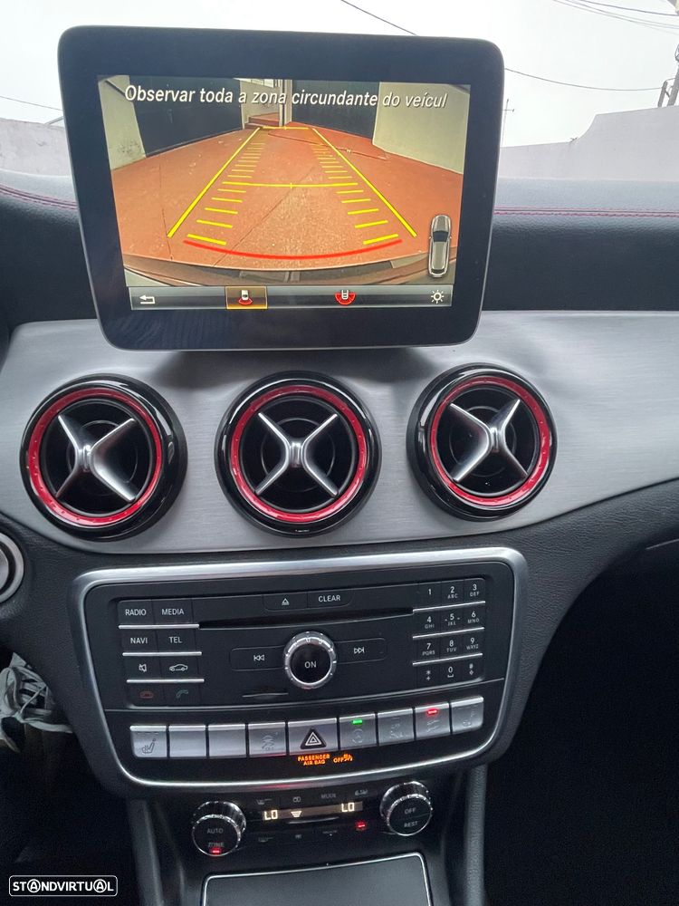 Mercedes-Benz CLA 45 AMG 4Matic Shooting Brake Speedshift 7G-DCT Night Edition - 17