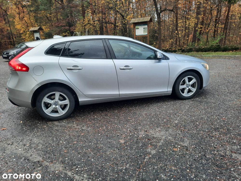 Volvo V40 - 9