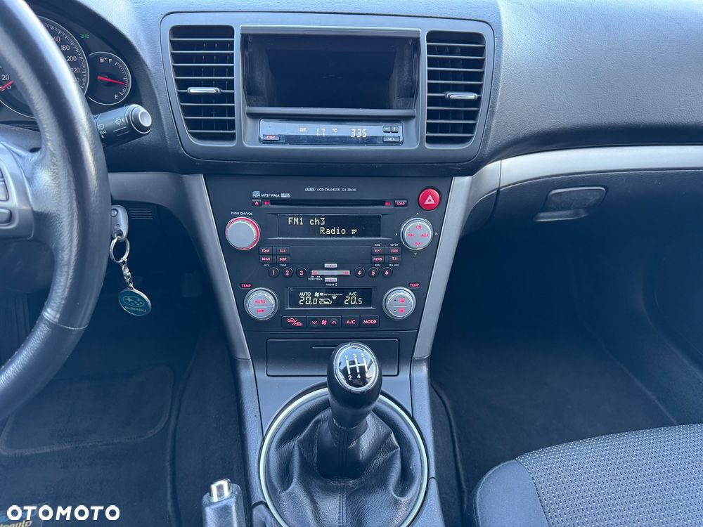 Subaru Outback 2.5i Active - 19