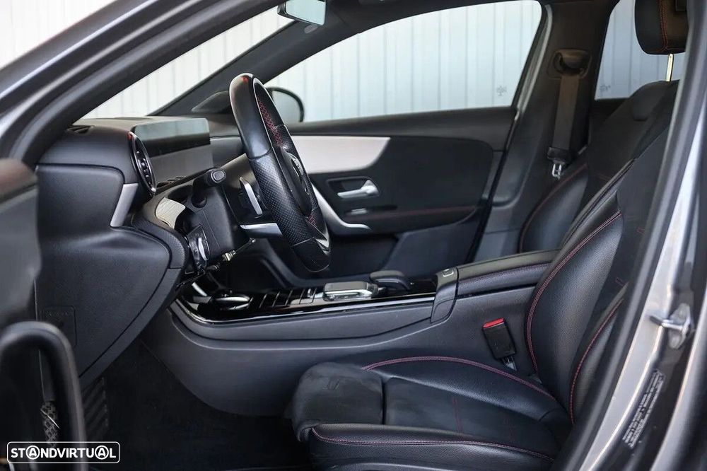 Mercedes-Benz A 180 Limousine d AMG Line Aut. - 28