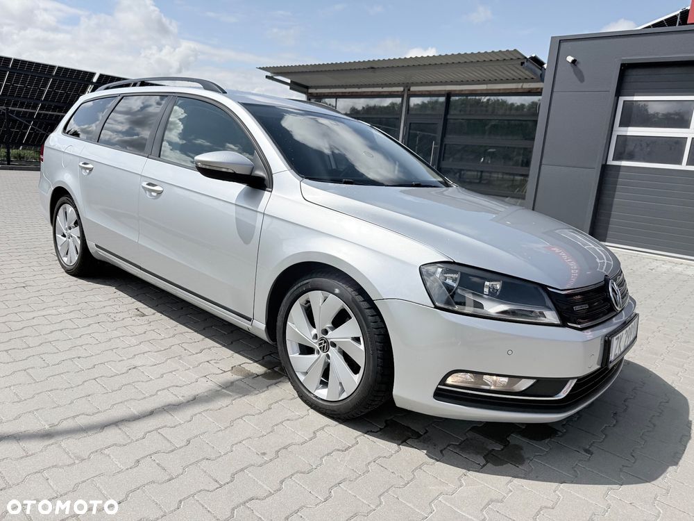 Volkswagen Passat 1.6 TDI Comfortline - 32