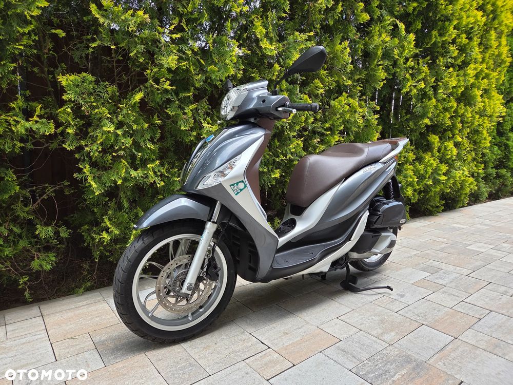 Piaggio Medley - 4
