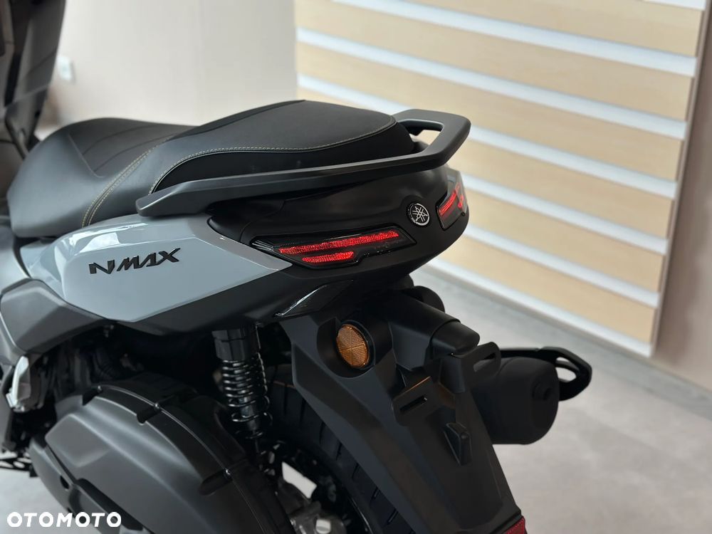 Yamaha NMAX - 6