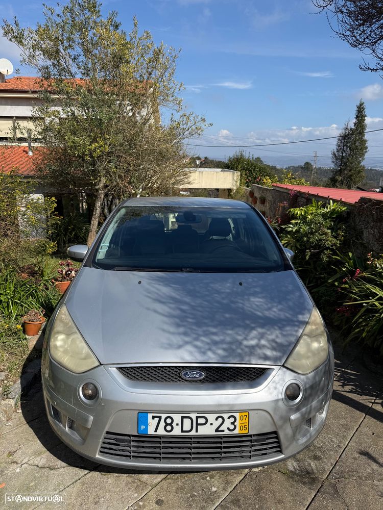 Ford S-Max 2.0 TDCi Titanium 7L - 6