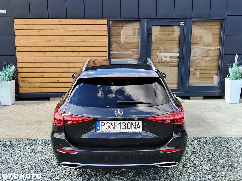Mercedes-Benz Klasa C 220 d 4Matic 9G-TRONIC Avantgarde - 32