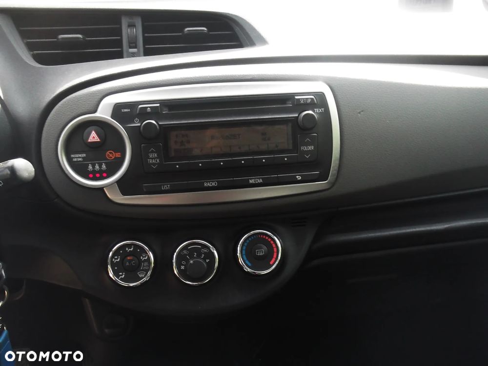 Toyota Yaris - 21