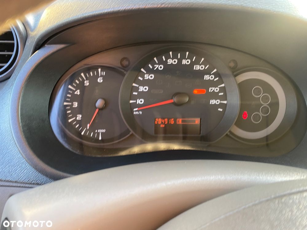 Renault Kangoo ver-1-5-dci-oasis - 12