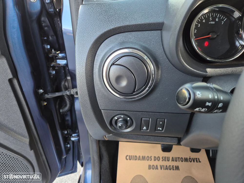 Dacia Lodgy 1.5 dCi SL 10 Anos 7L - 26