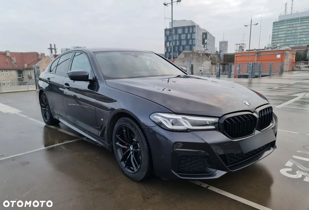 BMW Seria 5 520d xDrive M Sport sport - 4