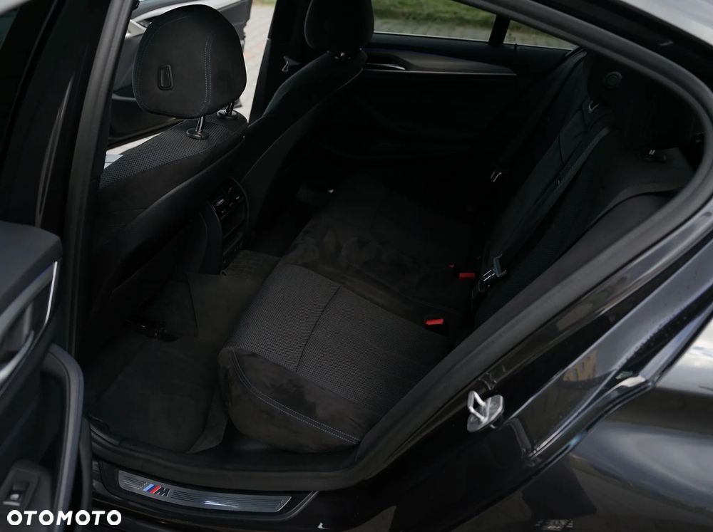 BMW Seria 5 - 21