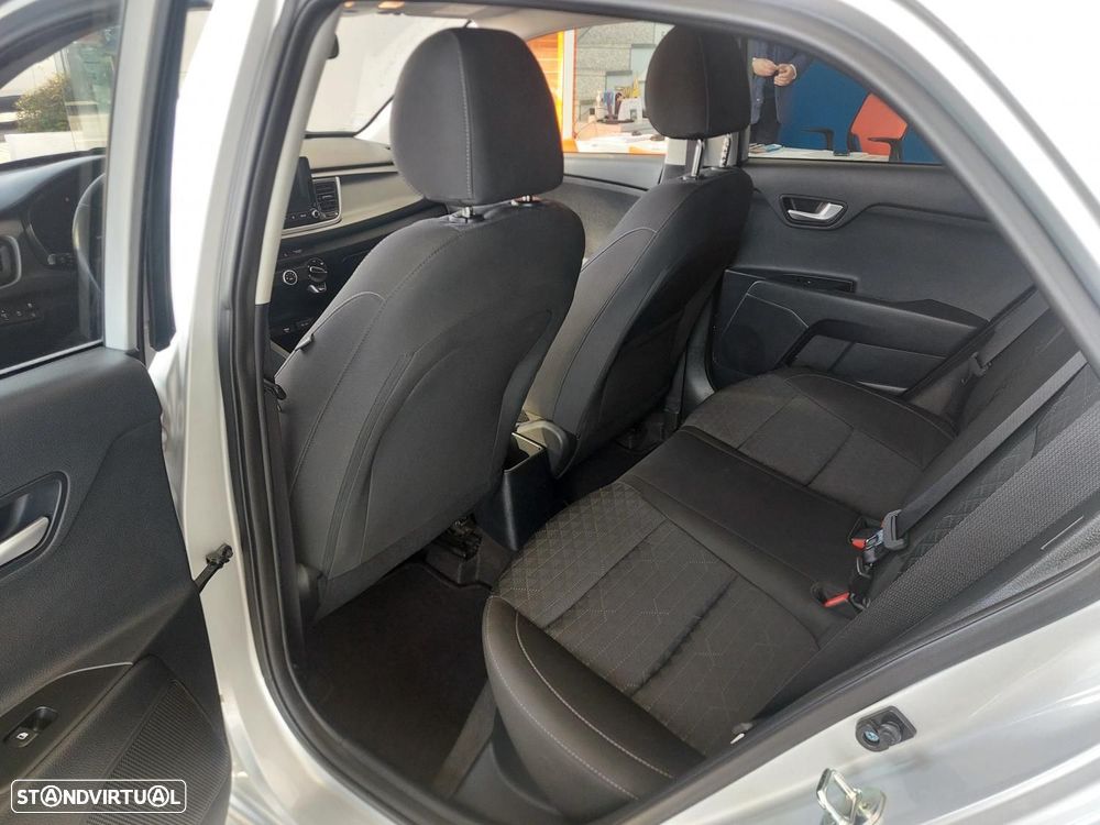 Kia Rio 1.2 CVVT Dynamic - 13