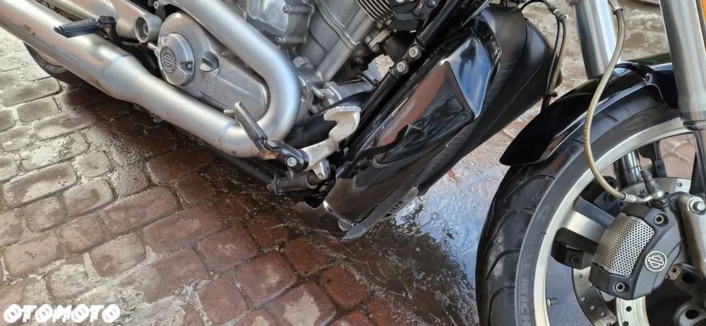 Harley-Davidson V-Rod Muscle - 20