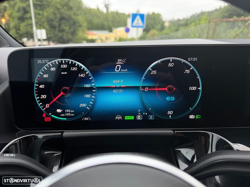 Mercedes-Benz EQA 250 Progressive - 20