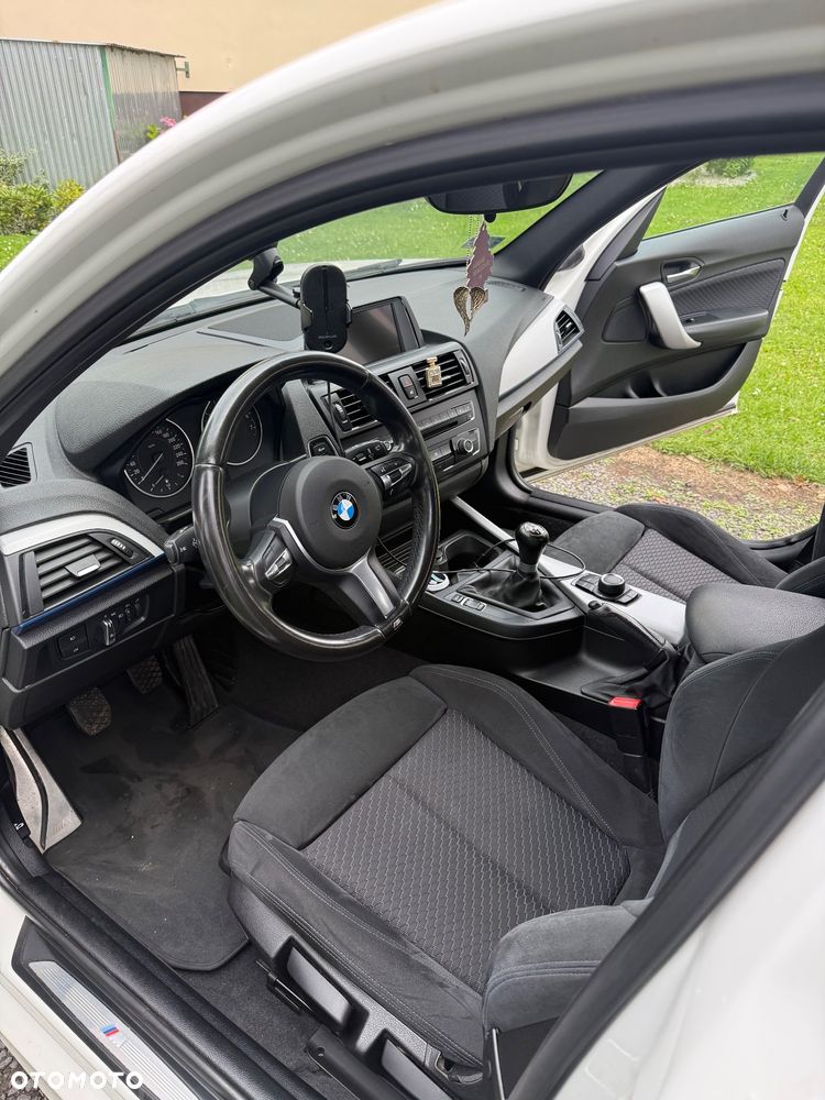 BMW Seria 1 116i - 8