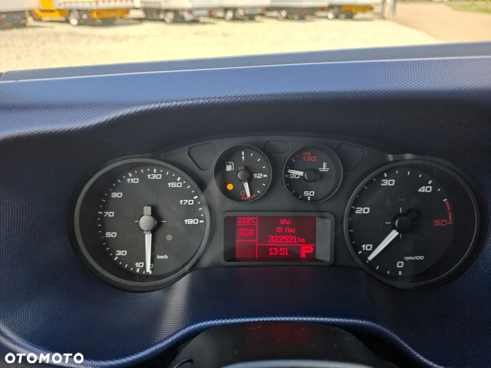 Iveco 35S16 2,3 HPI 160 KONNY KONTENER 4,2M WINDA KLIMA WEBASTO 8 BIEGOWY HIMATIC - 28
