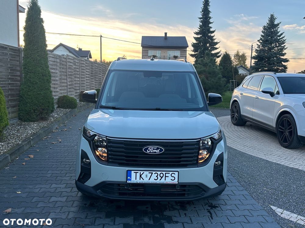 Ford Tourneo Courier 1.0 EcoBoost TITANIUM - 2