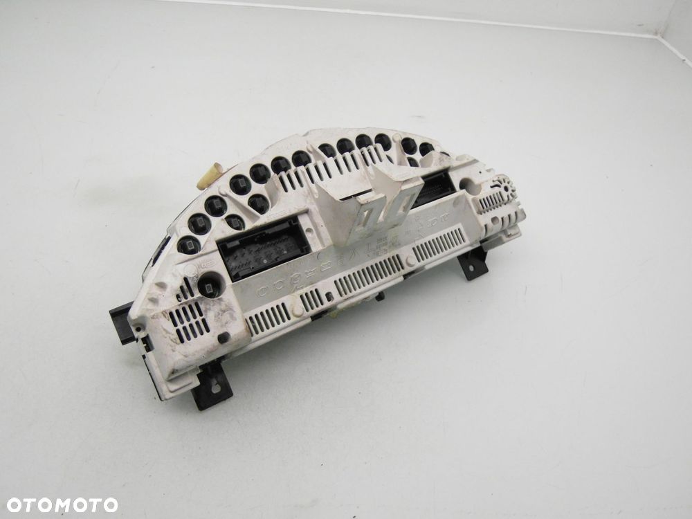LICZNIK MERCEDES W168 1.6 A1685404411 - 3