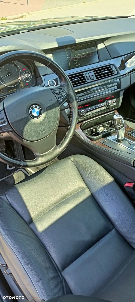 BMW Seria 5 535i xDrive Luxury Line - 8