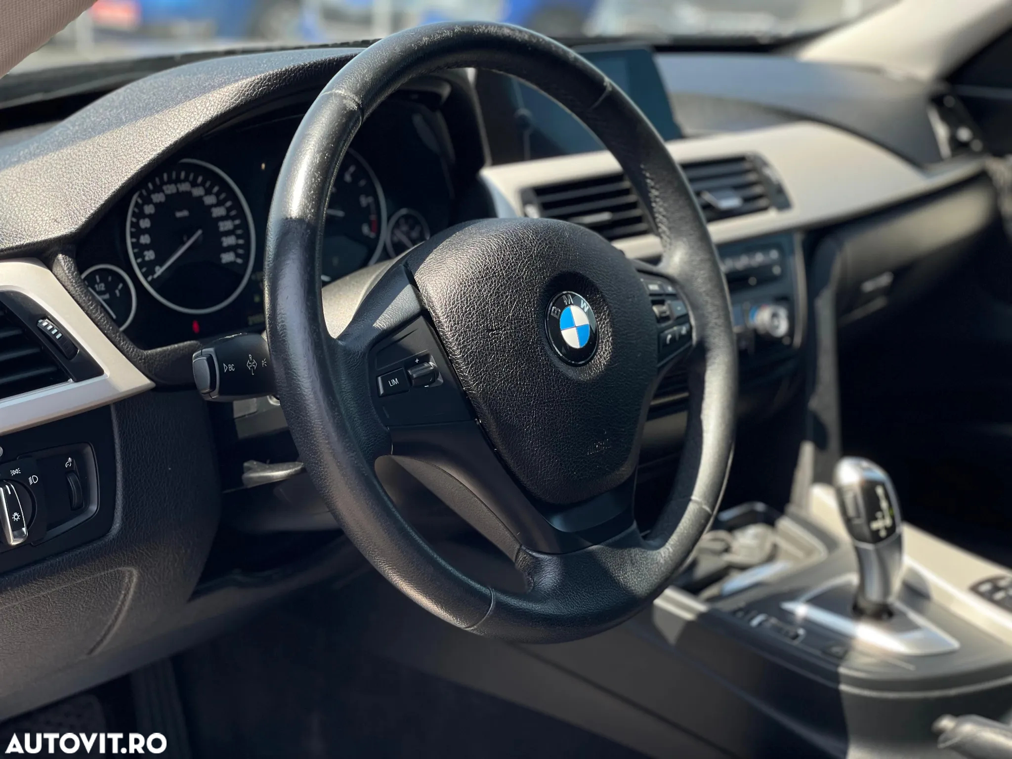 BMW Seria 3 318d GT Aut. Modern Line - 11