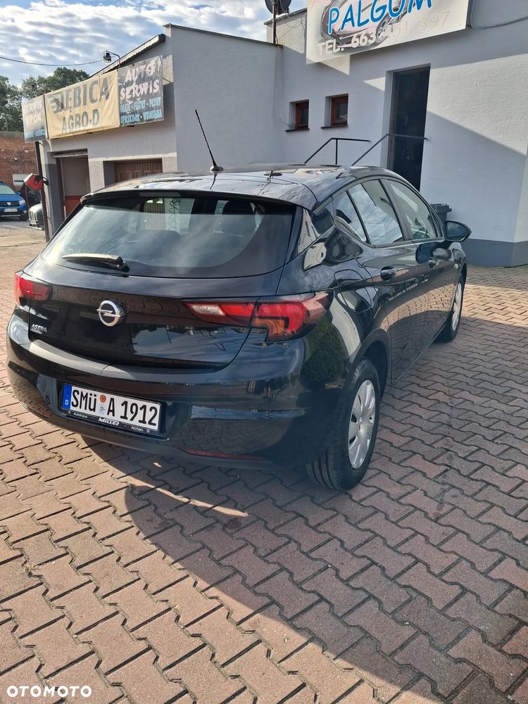 Opel Astra - 3