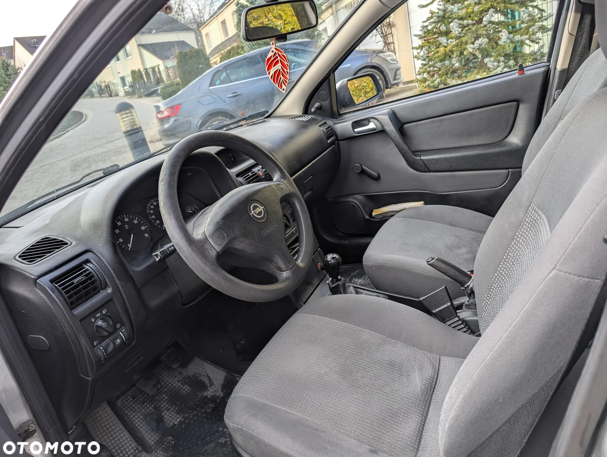 Opel Astra - 10