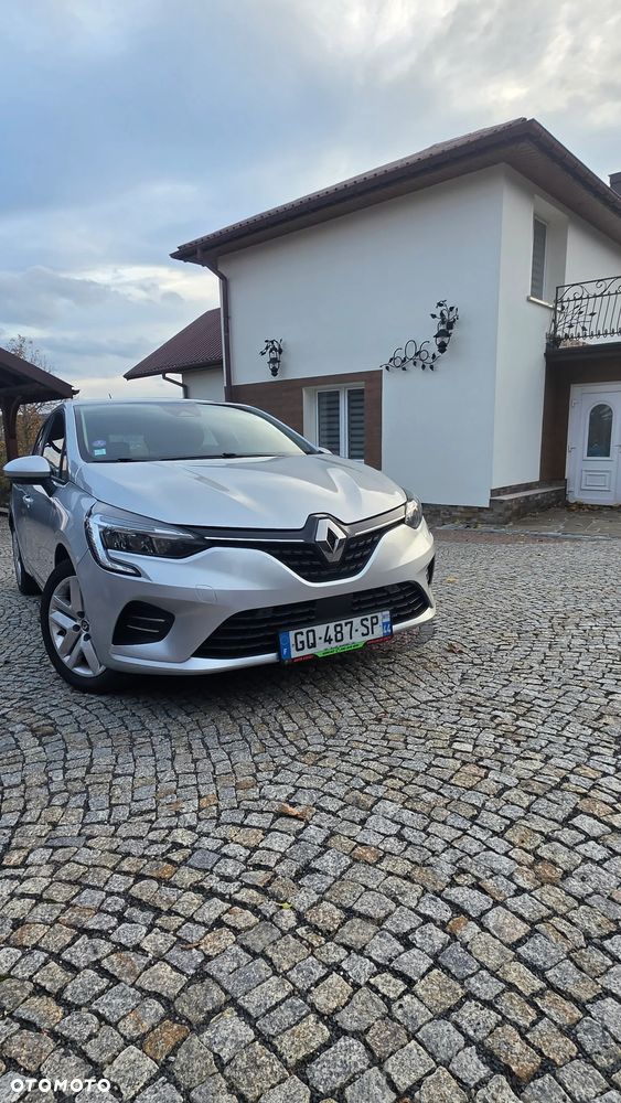 Renault Clio - 8