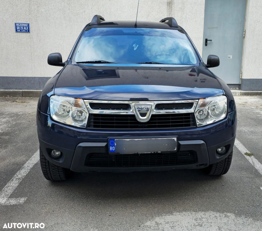 Dacia Duster 1.6 4x2 Laureate - 1