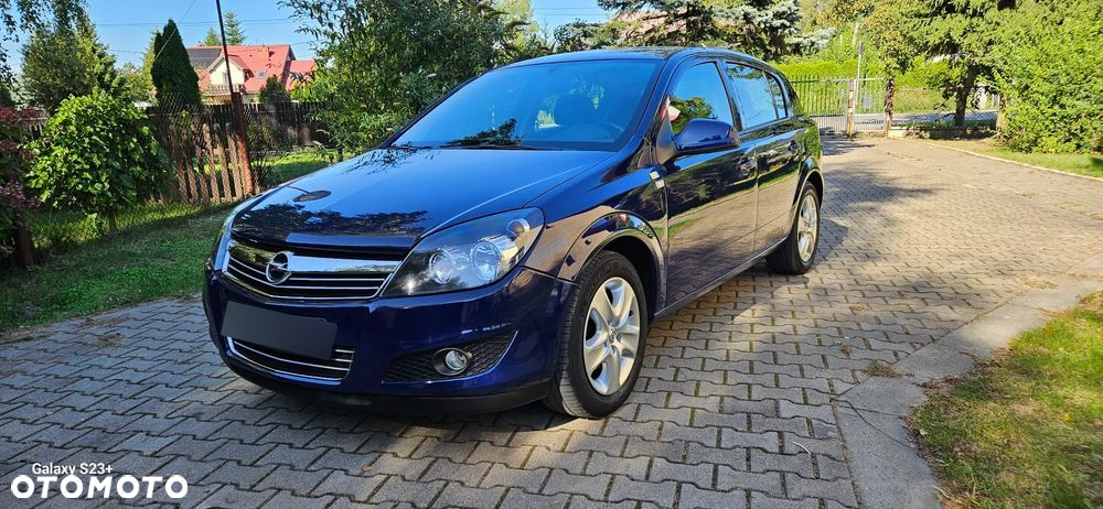 Opel Astra - 2