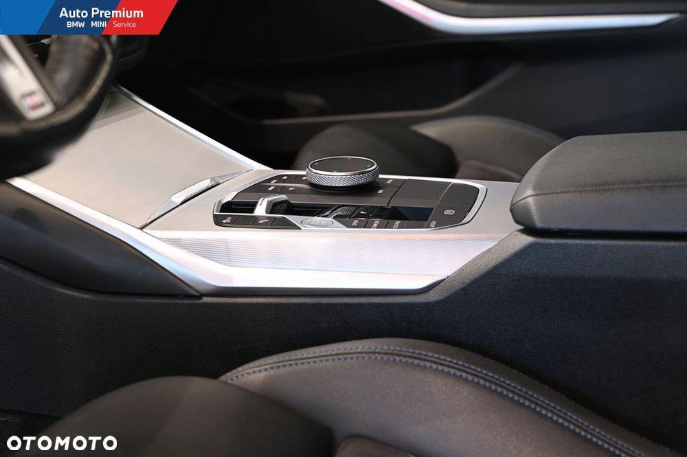 BMW Seria 3 320d xDrive mHEV - 6