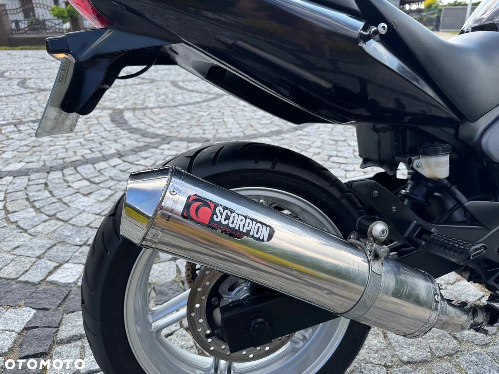 Honda CBF - 12
