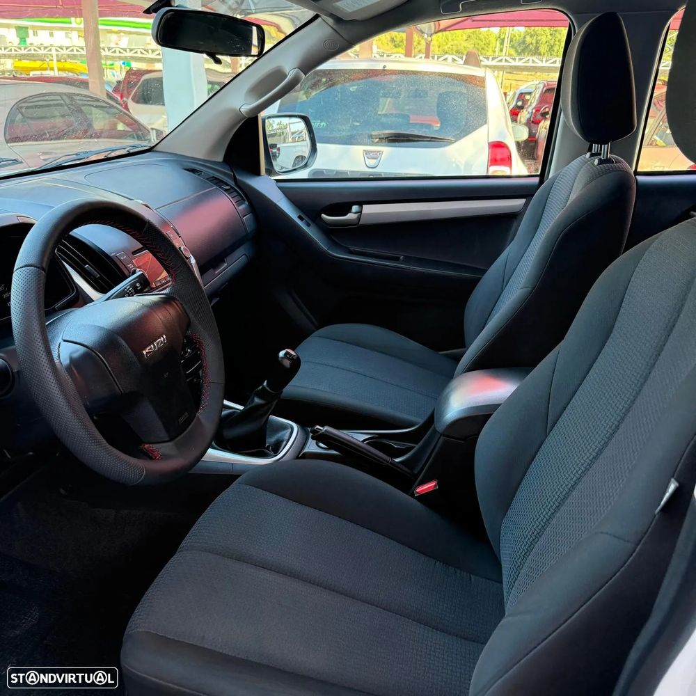 Isuzu D-Max 2.5 DTi CD 4WD LS Sport Edition - 10