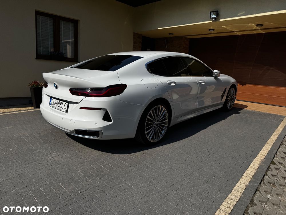 BMW Seria 8 - 3