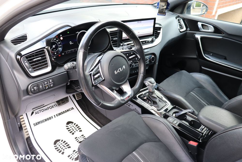 Kia ProCeed 1.5 T-GDI GT Line DCT - 24