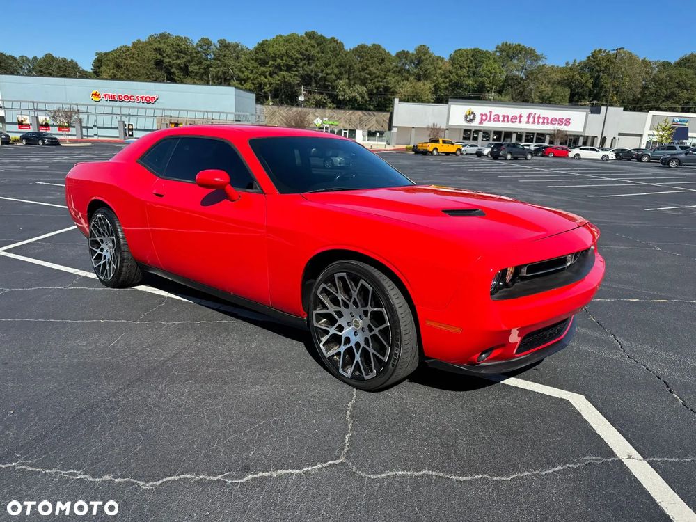 Dodge Challenger - 3
