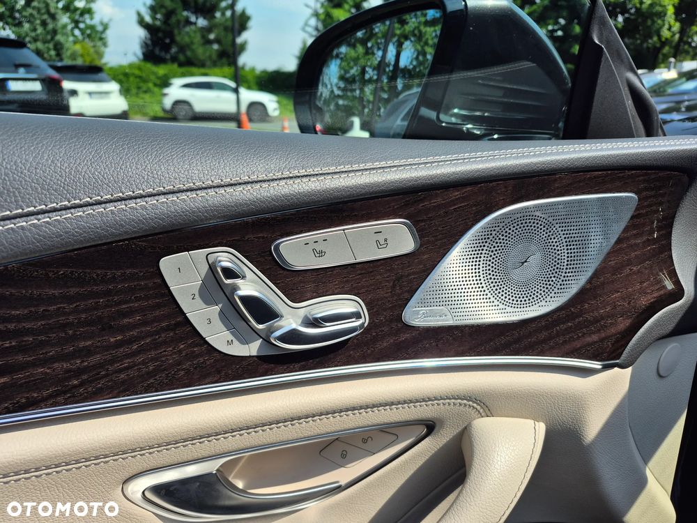 Mercedes-Benz CLS - 11