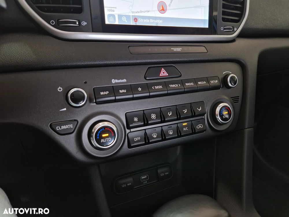 Kia Sportage 1.6 DSL MHEV 7DCT HP 4x2 Business Line - 12