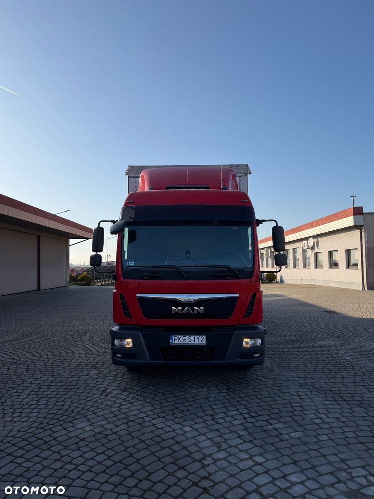 MAN TGL 12.220 - 4