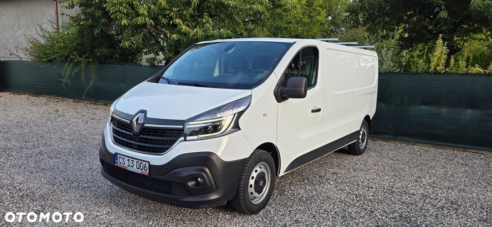 Renault Trafic - 1