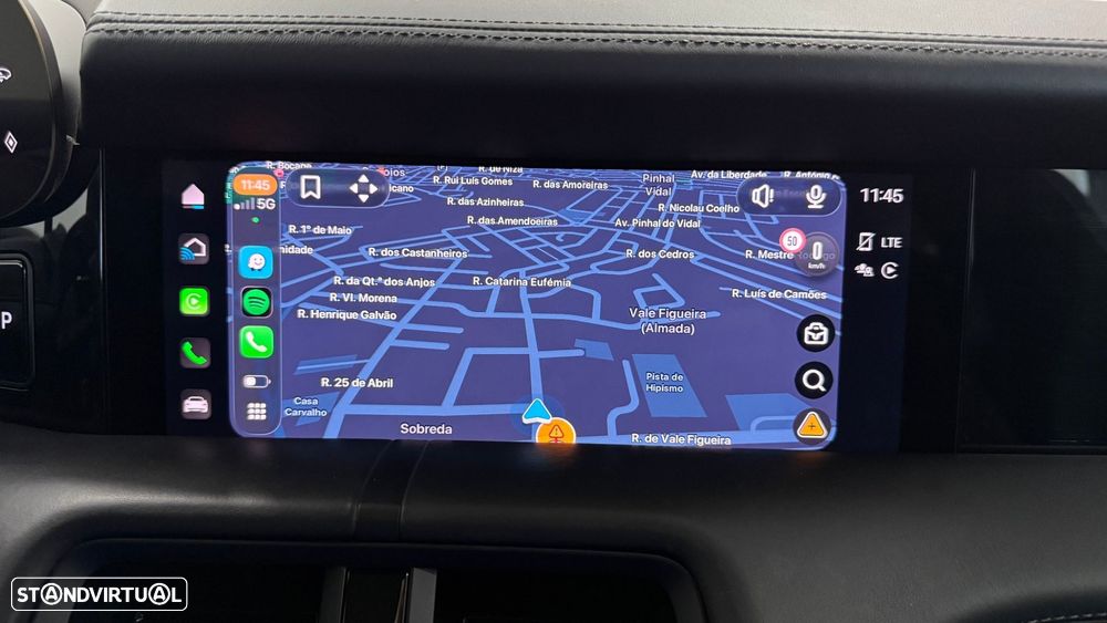 Porsche Taycan Sport Turismo GTS - 40