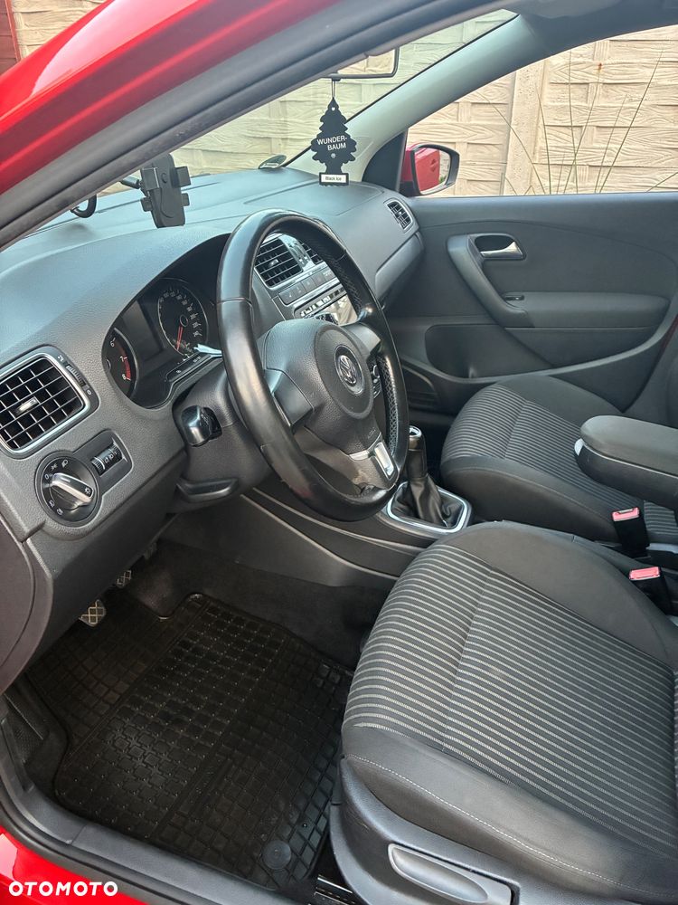 Volkswagen Polo 1.4 16V Highline - 21